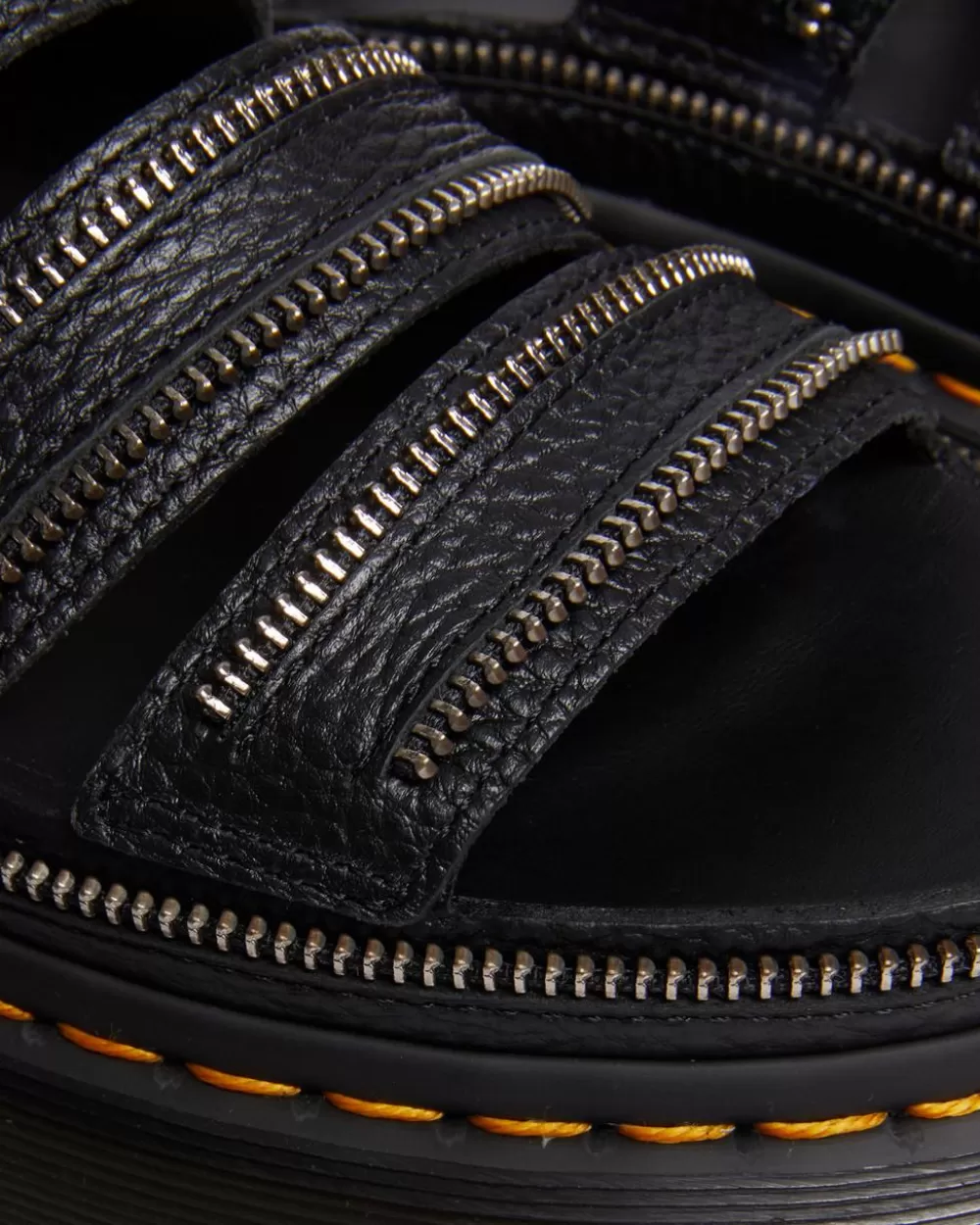 Nahkaiset Clarissa Ii Quad Hardware Milled Nappa Platform -Sandaalit*Dr. Martens Online
