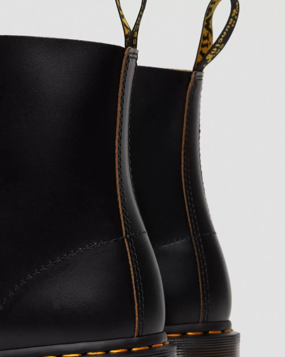 Smiths Vintage Smooth -Maiharit*Dr. Martens Store