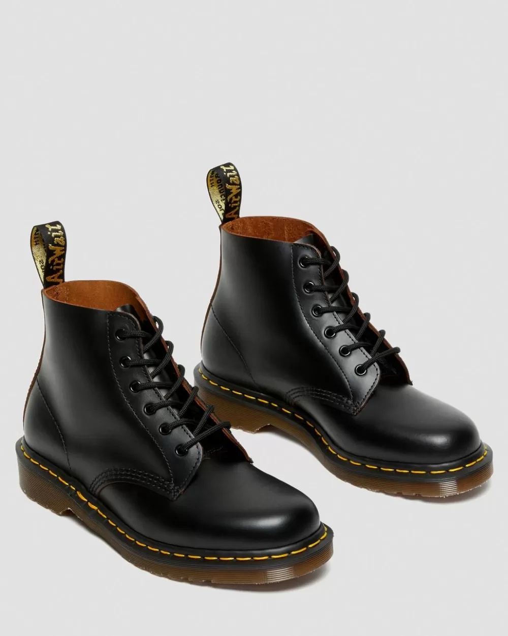 Vintage 101 Quilon -Nahkanilkkurit*Dr. Martens New